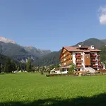 Sport Cristal Hotel 3*