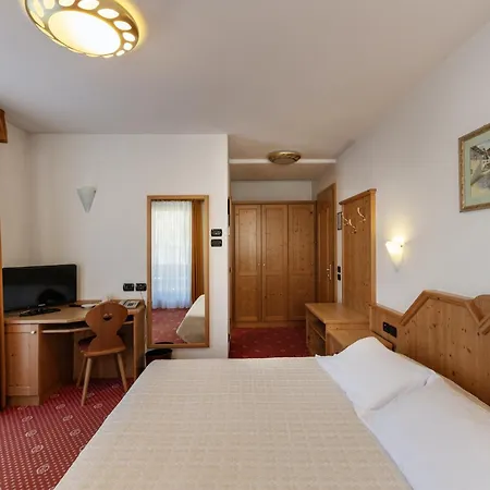 Sport Cristal Hotel Falcade