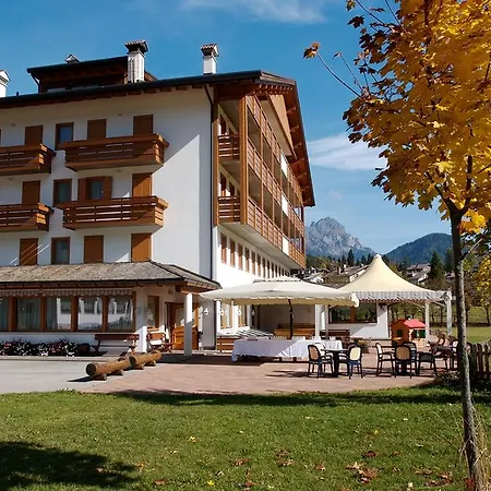 Otel Sport Cristal