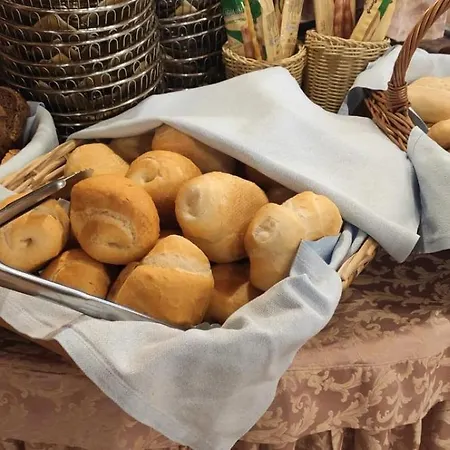 Hotel Sport Cristal 3*